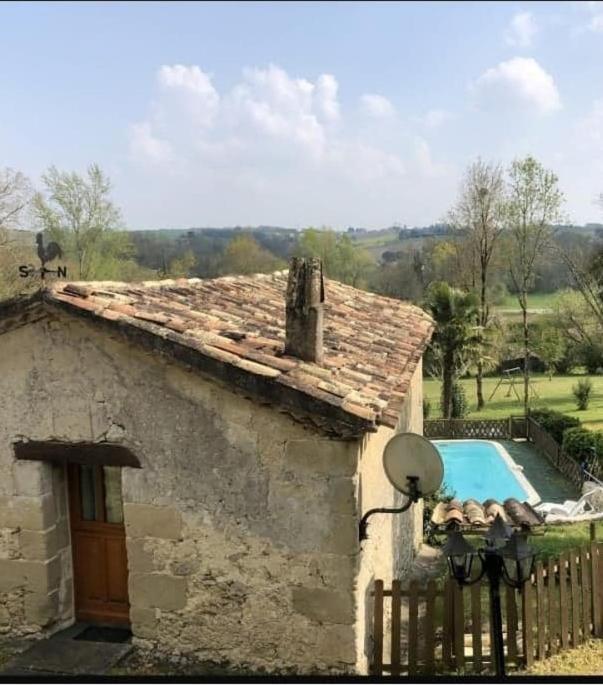 Les Gites Du Hameau Avec Piscine Castelnau-sur-Gupie Екстер'єр фото